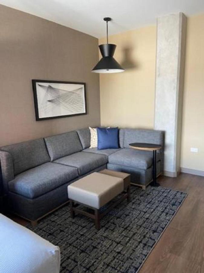 Hyatt Place Chicago Wicker Park Bagian luar foto